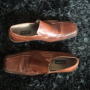 Brown dress shoes